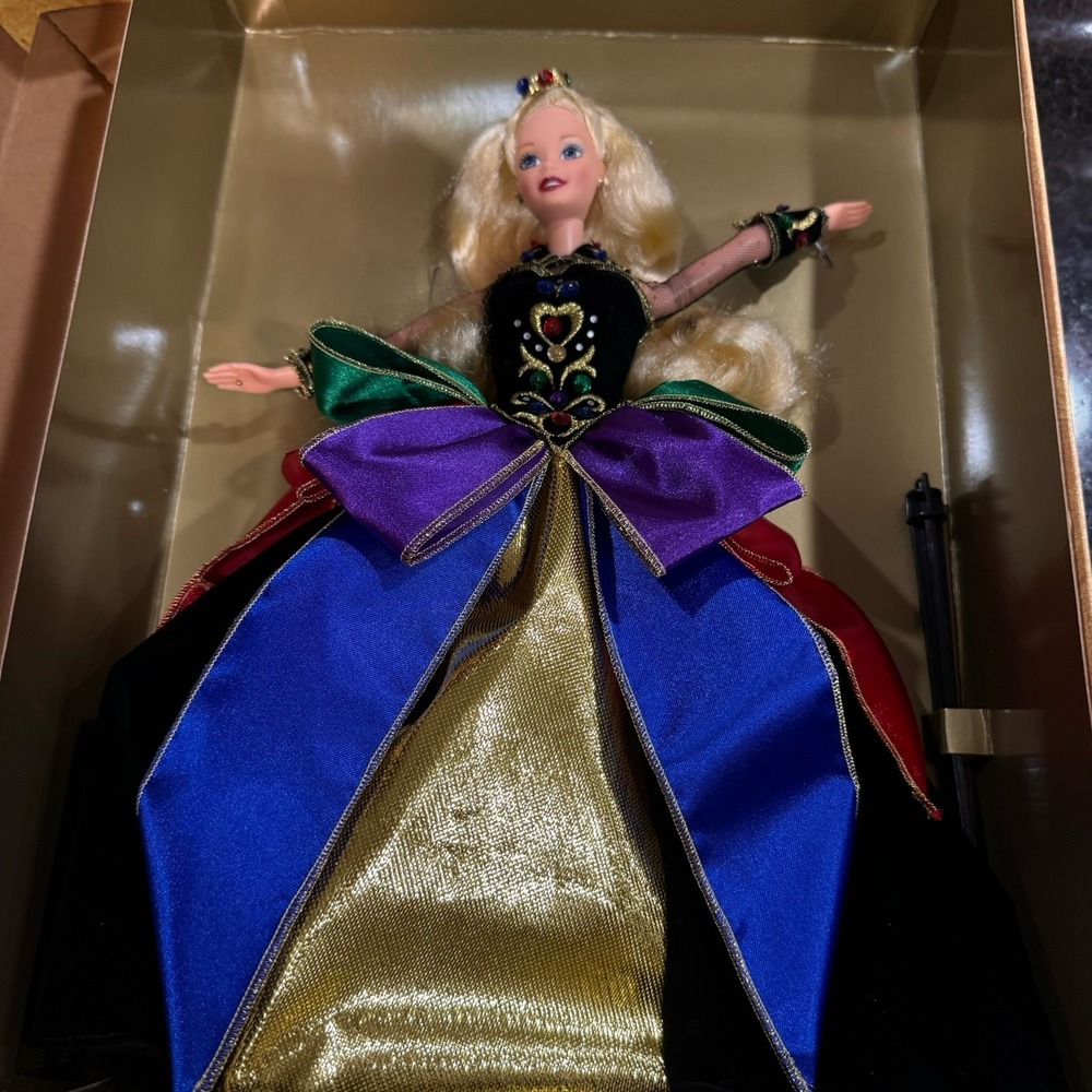 Mattel Midnight Princess Barbie 1997 Limited Edition #17780